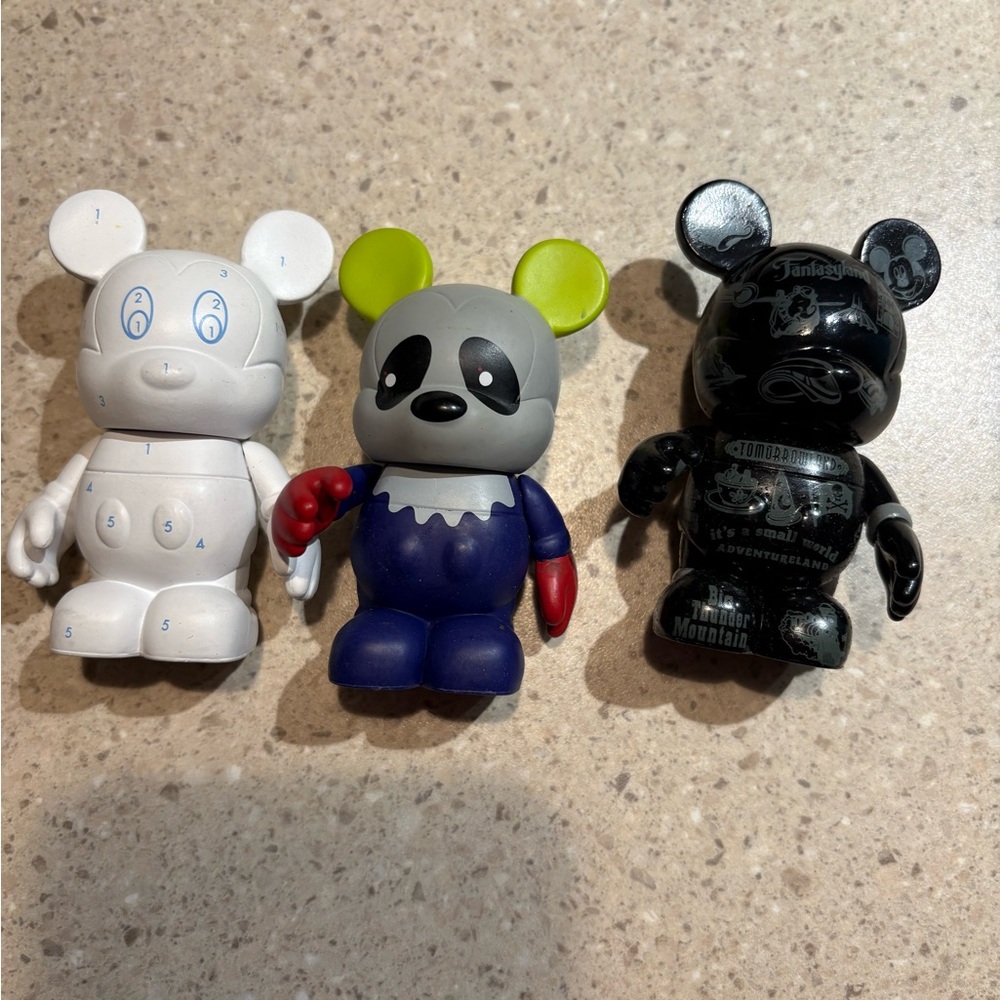Disney Vinylmation Urban Series 2 "Paint by Numbers" collectible